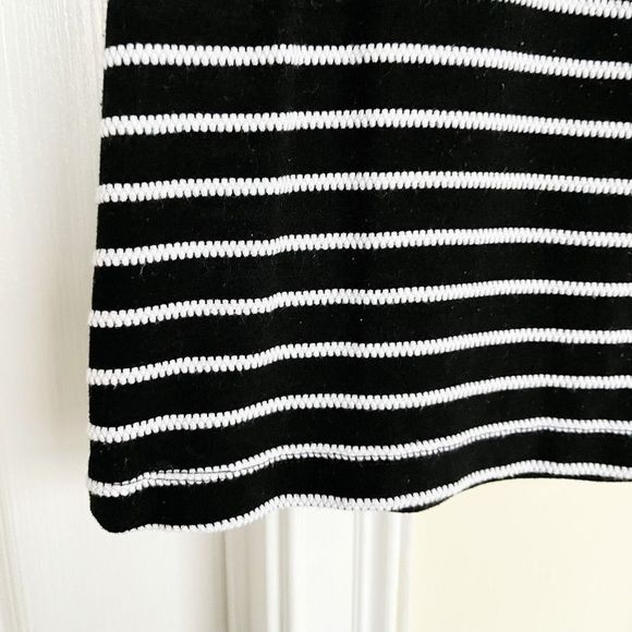 Loft Women's Black Crew Textured Stripes Cap Short Sleeves Top Size XXSP - Picture 4 of 11